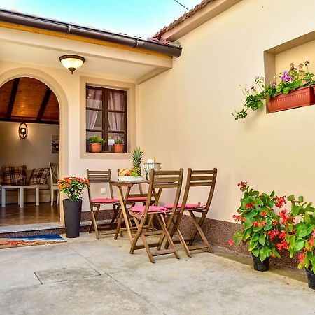 זאדאר Apartman Mare מראה חיצוני תמונה